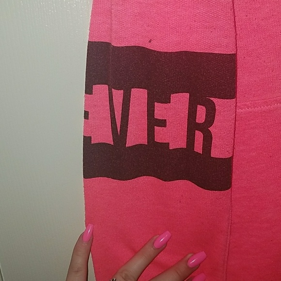 Pink comfy sweatshirt - Picture 4 of 8